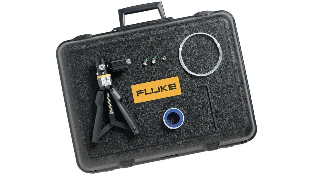 Комплект для пневматических испытаний Fluke 700PTPK для калибраторов давления серии Fluke 7xx